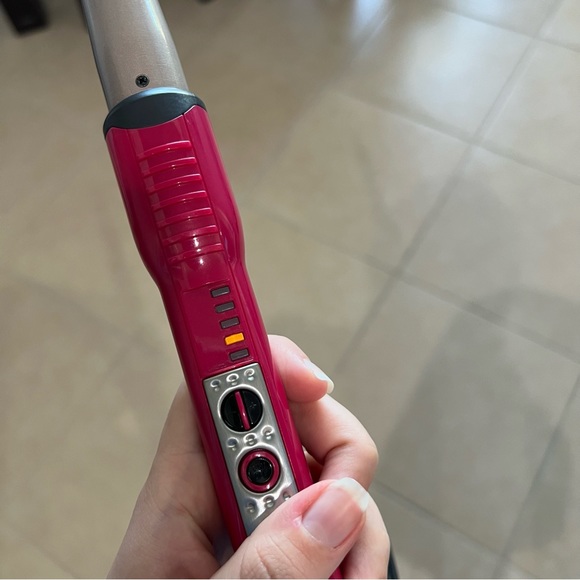 InfinitiPro by Conair Tourmaline Ceramic 1" to 1/2" Curling Wand - Picture 5 of 8